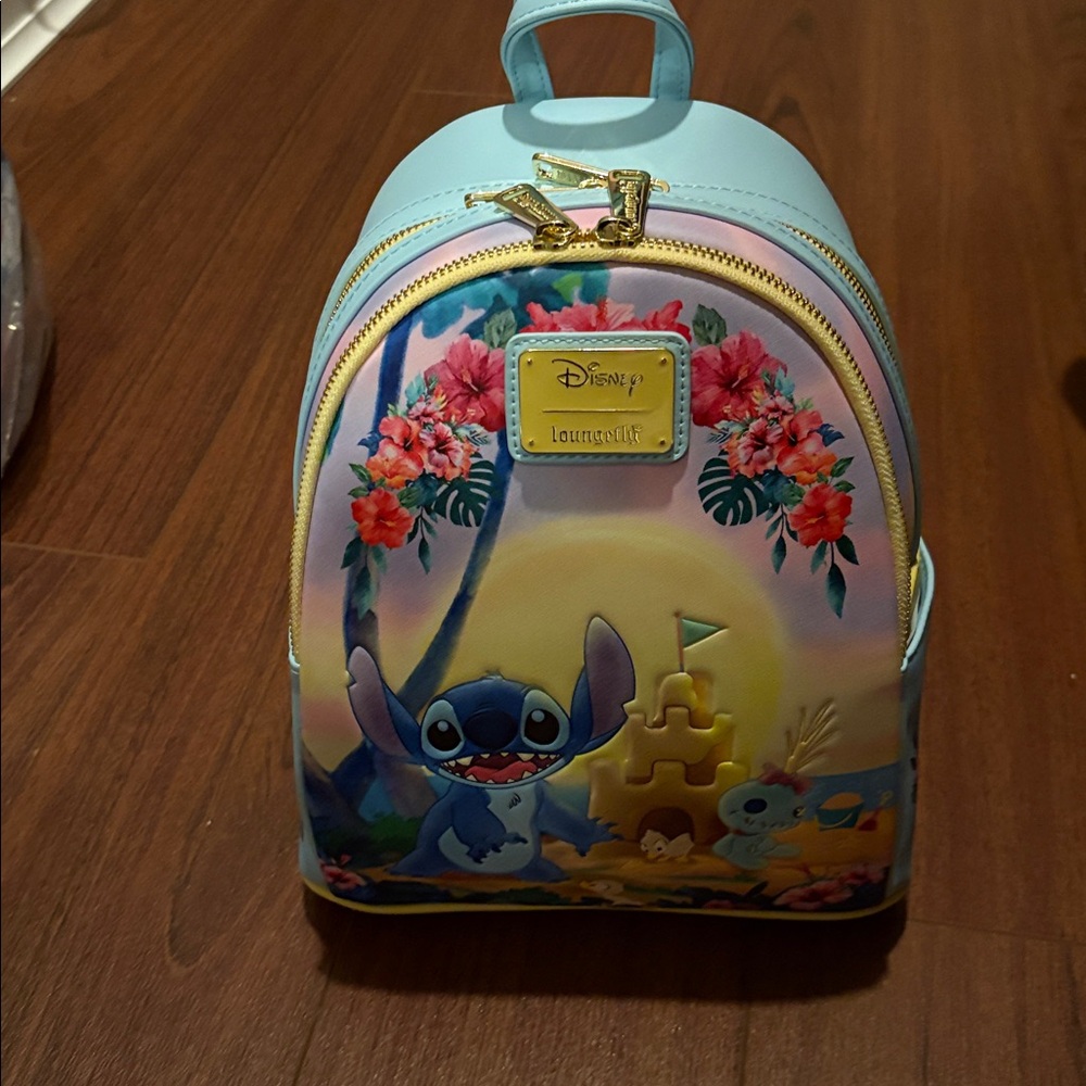 BNWT Loungefly Stitch & Scrump Sandcastle Backpack - Hard Tag Loungefly